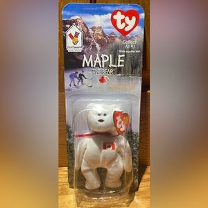 Maple The Bear 1999 McDonald’s Ty Beanie Baby. NEW